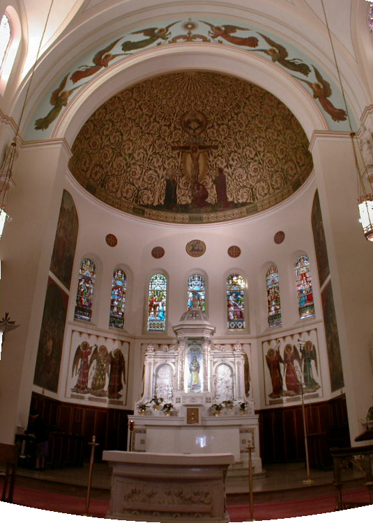 Vertical Panoramic View of the Alter from floor to the ceiling.