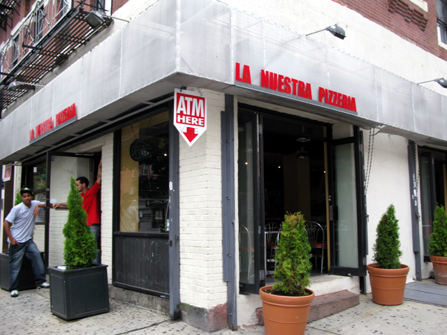 Photo of the front of La Nuestra Pizzeria